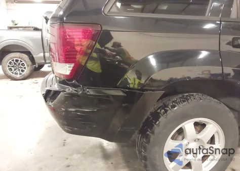 2008 Jeep Grand Cherokee Laredo из США, поврежденный, VIN 1J8GR48K68C131471